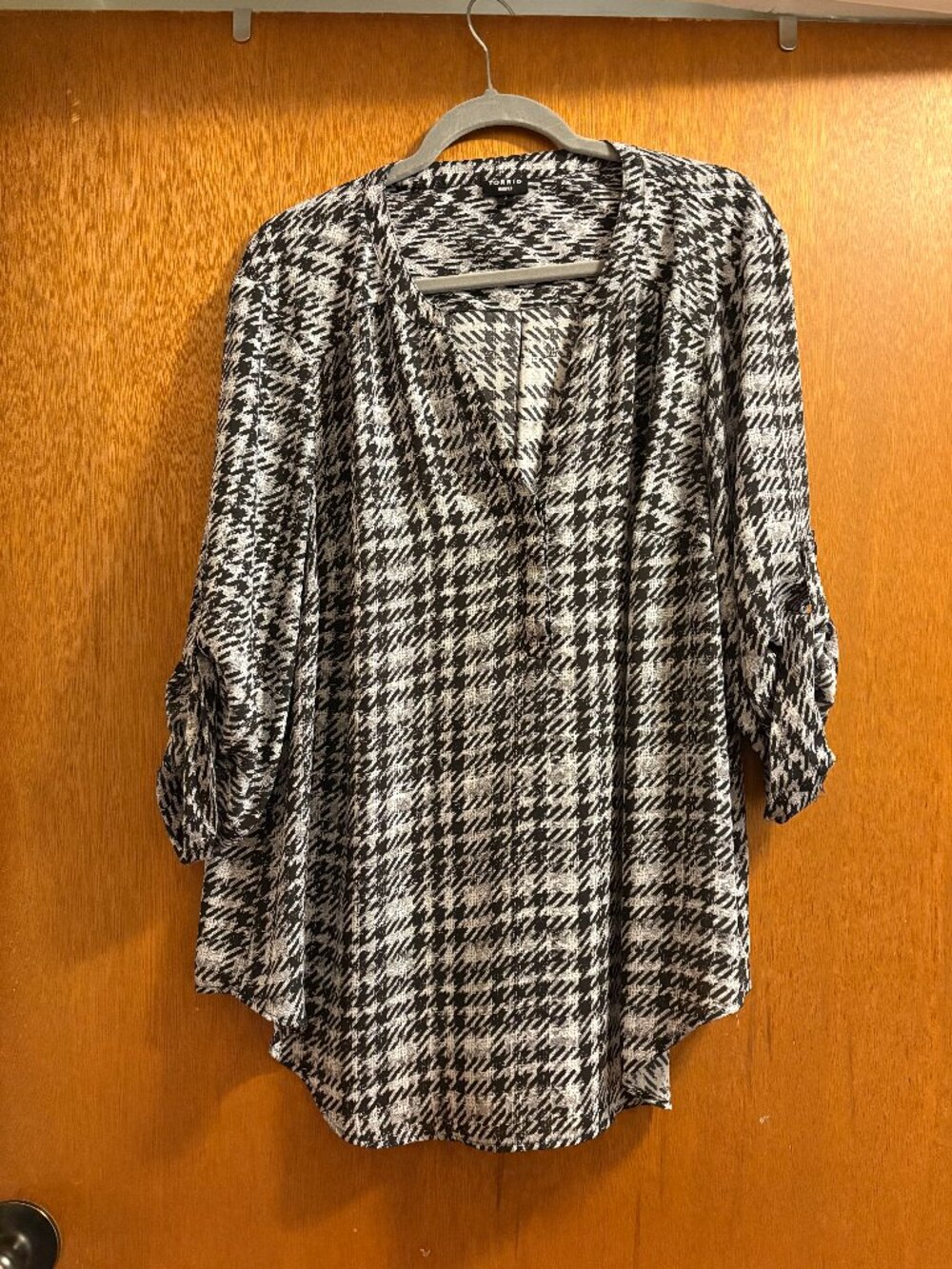 Torrid Harper Black White Houndstooth Blouse Size 2